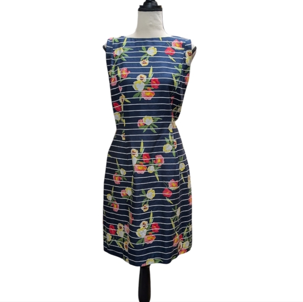 Floral Striped Sleeveless Dress - Picture 2 of 9